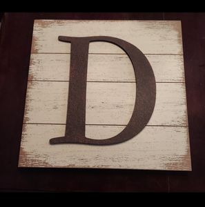 Whitewashed Wood Farmhouse Wall Decor "D” 3D Metal Monogram BNWT SO 1 Left